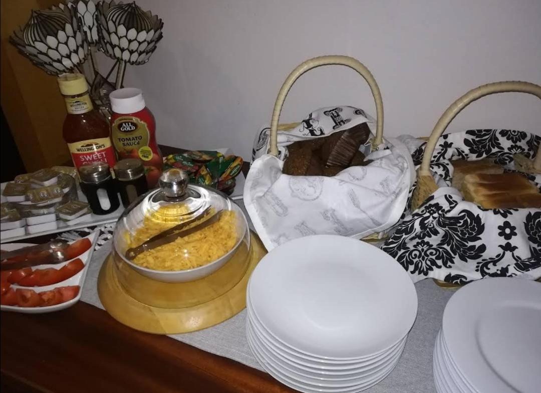 Park Living Guesthouse Bloemfontein Buitenkant foto