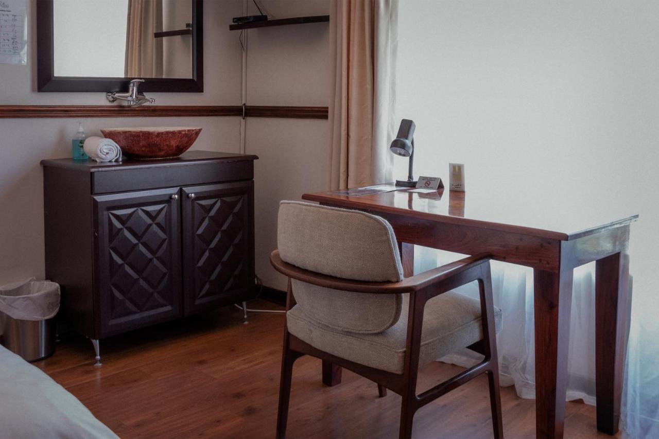 Park Living Guesthouse Bloemfontein Buitenkant foto