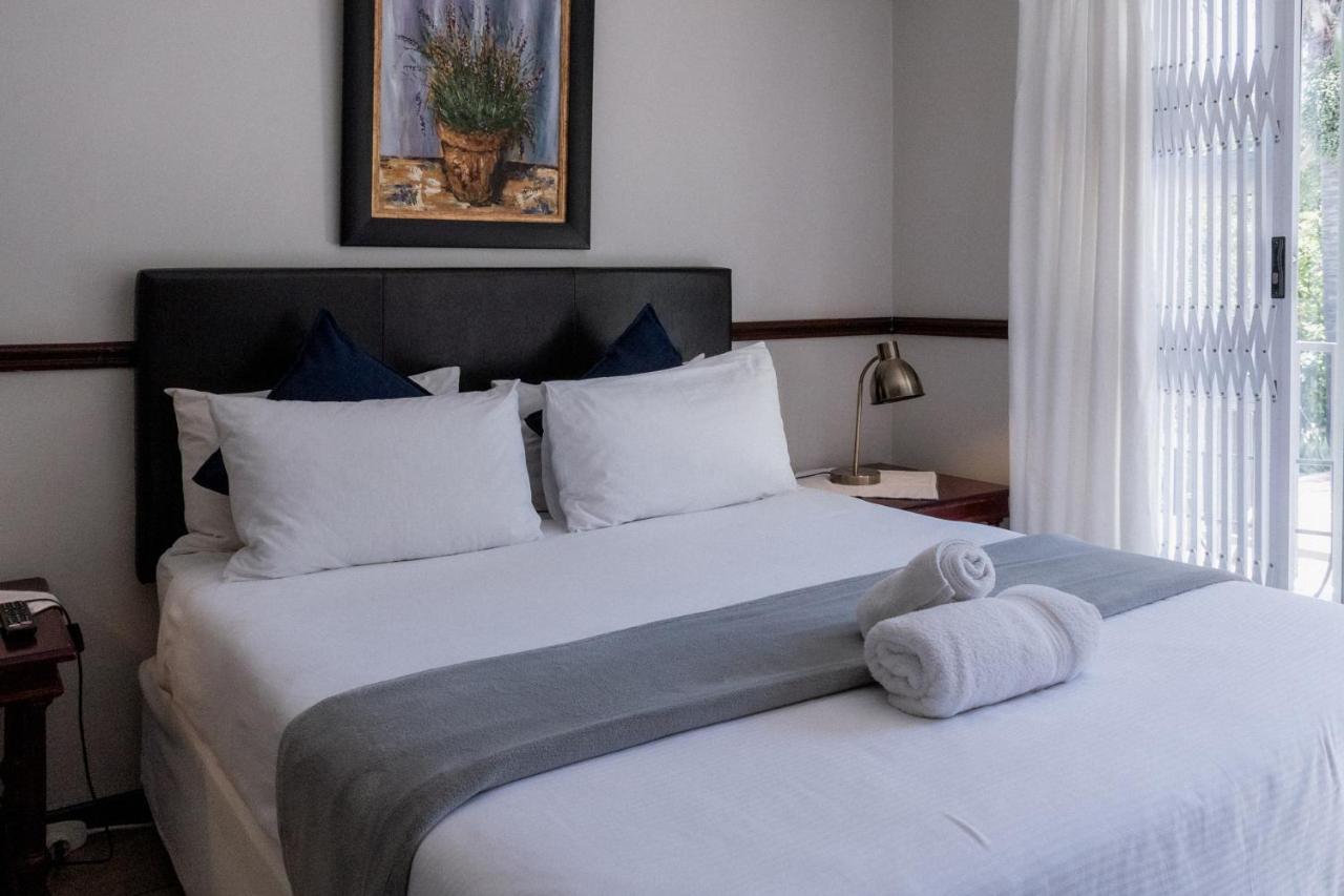 Park Living Guesthouse Bloemfontein Kamer foto
